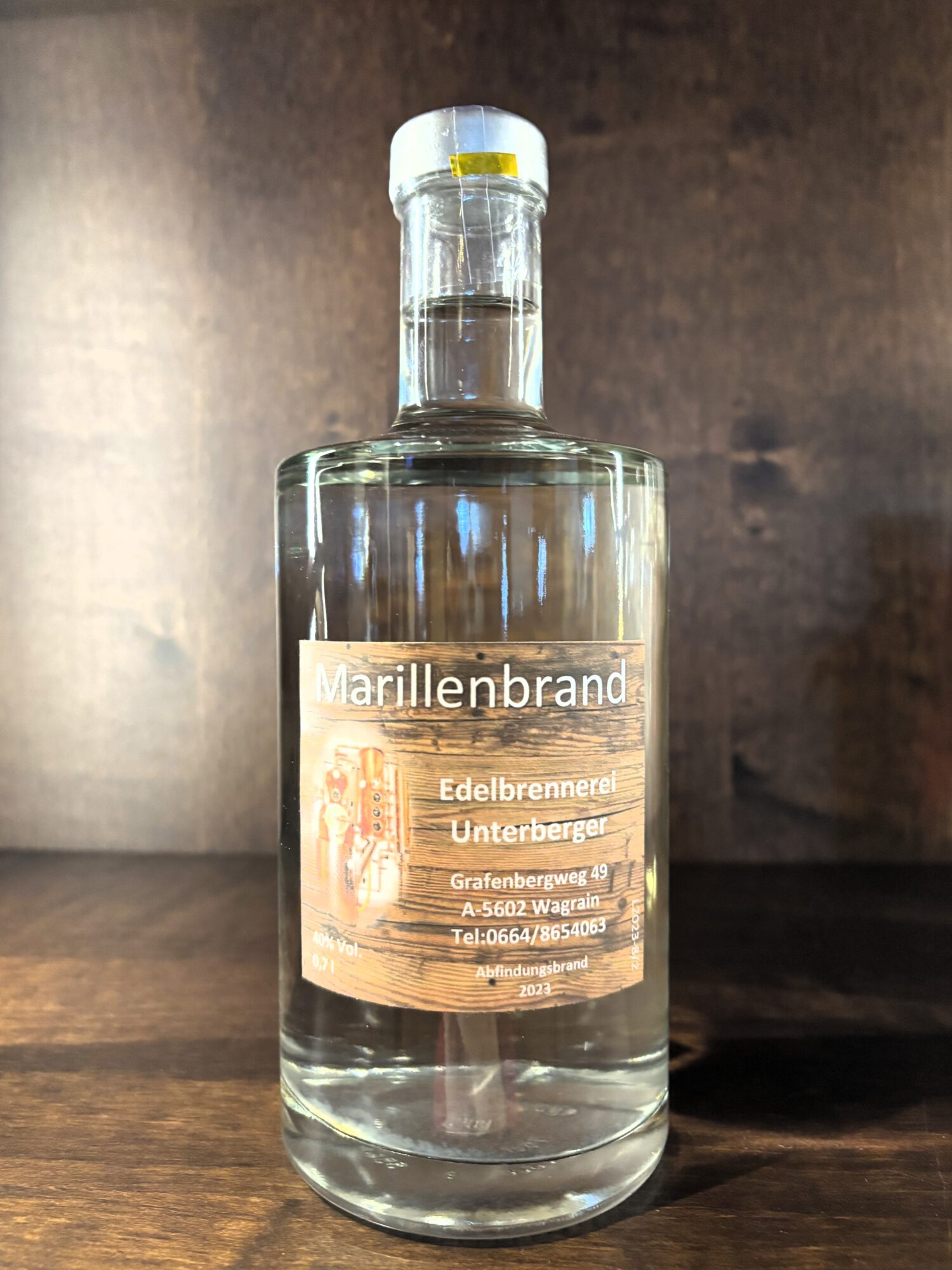 Apricot schnapps 0.7 l