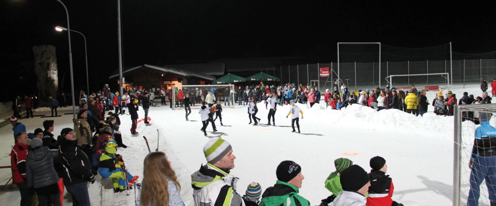 Schneefußball beim Winterfest